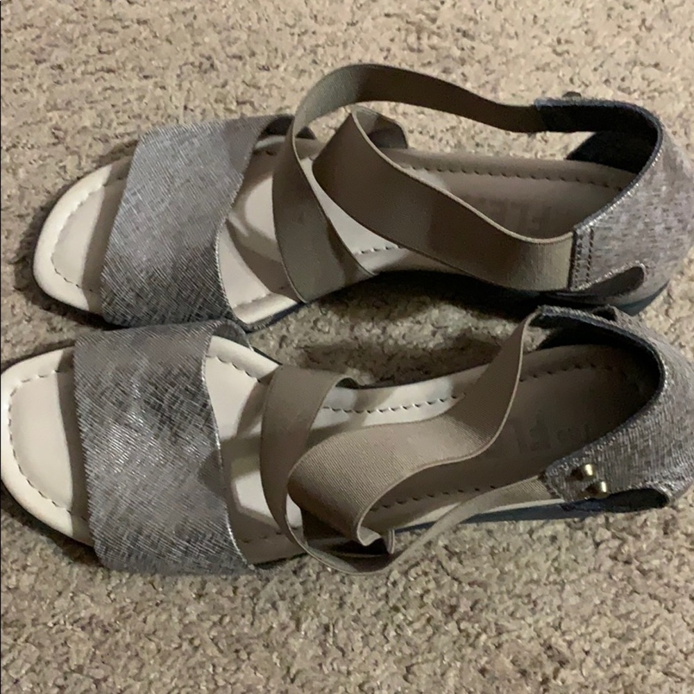 The Flexx Pewter finish sandal